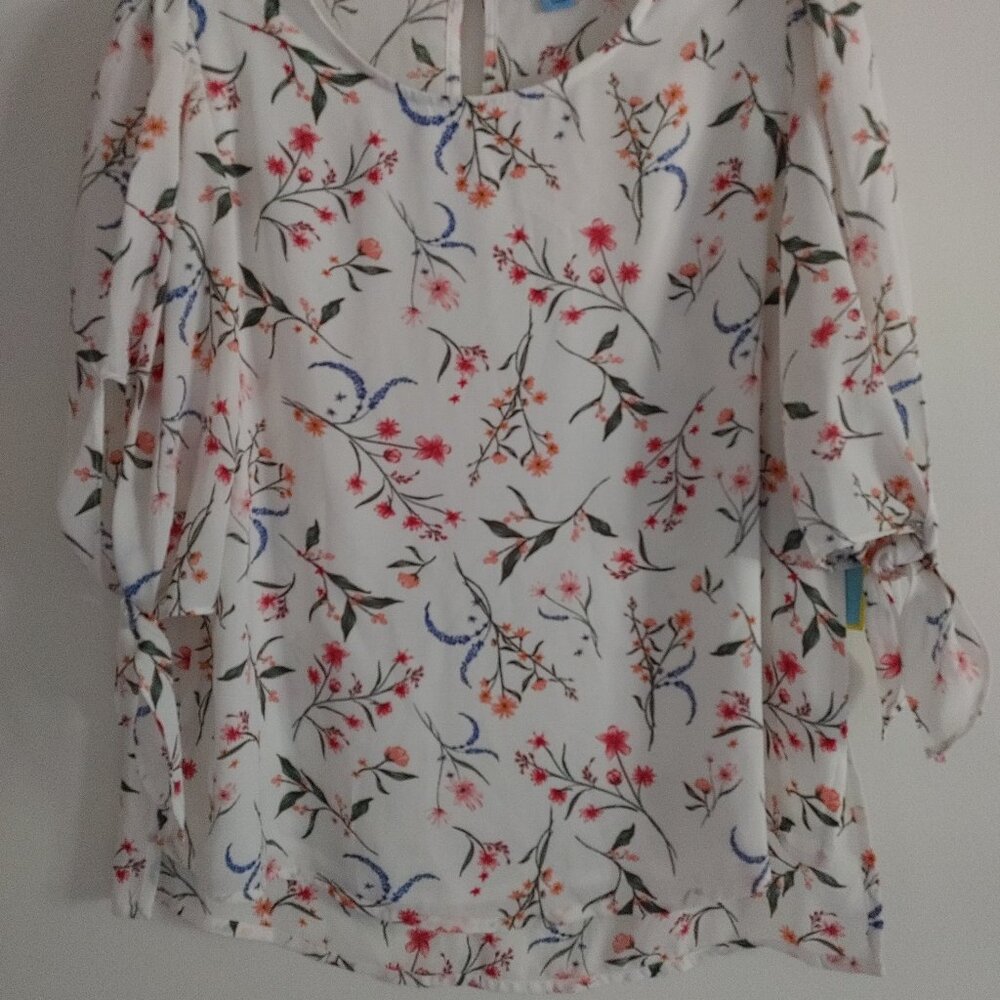 CeCe Blouse